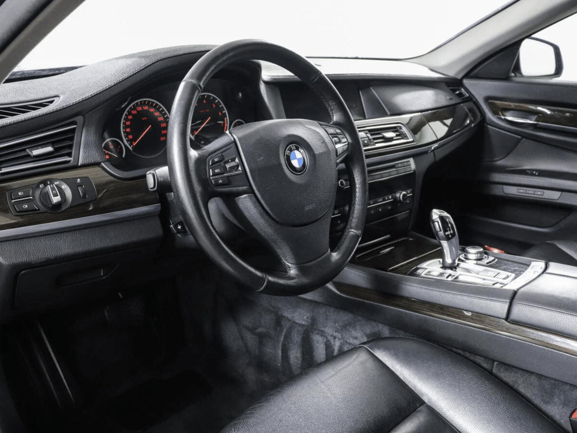 фото автомобиля 5