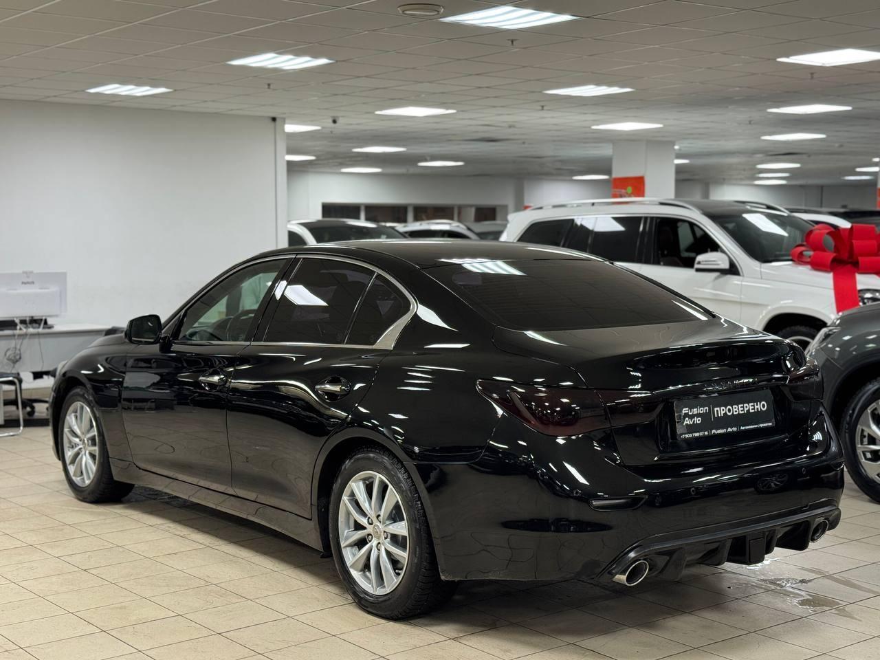 Infiniti Q50