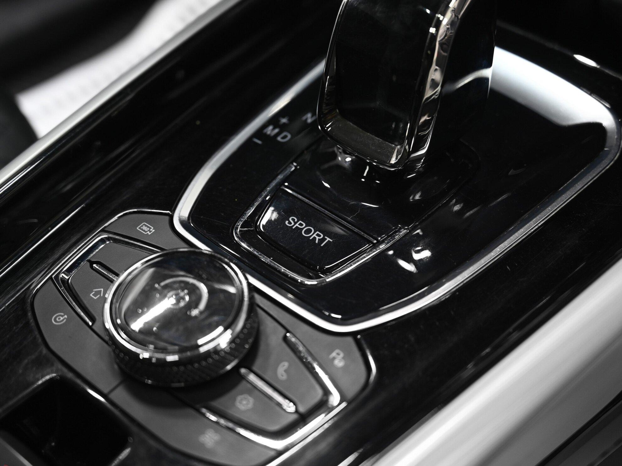 фото автомобиля 18
