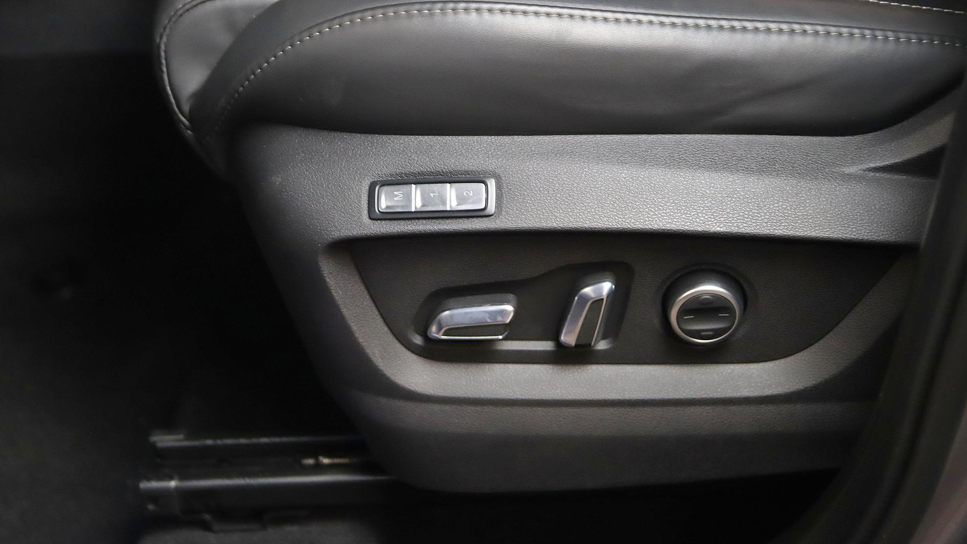 фото автомобиля 10