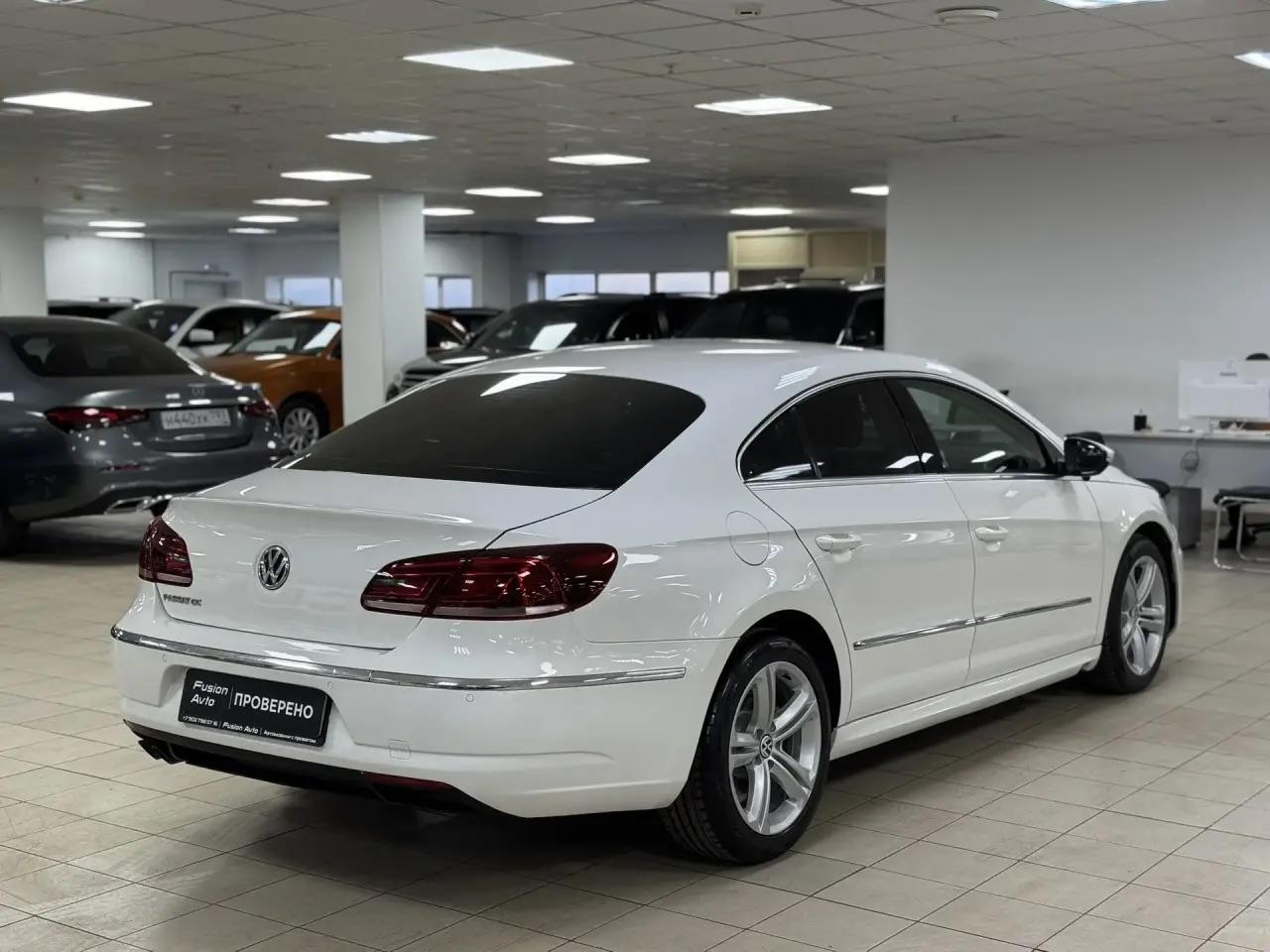 Volkswagen Passat CC