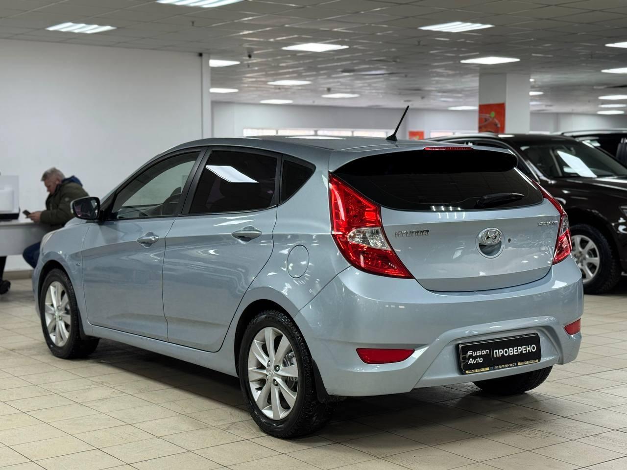 Hyundai Solaris