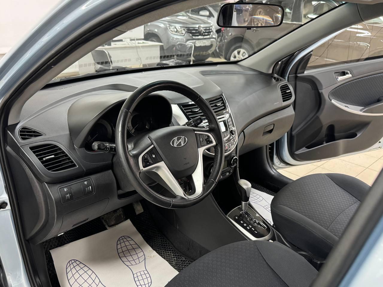 Hyundai Solaris