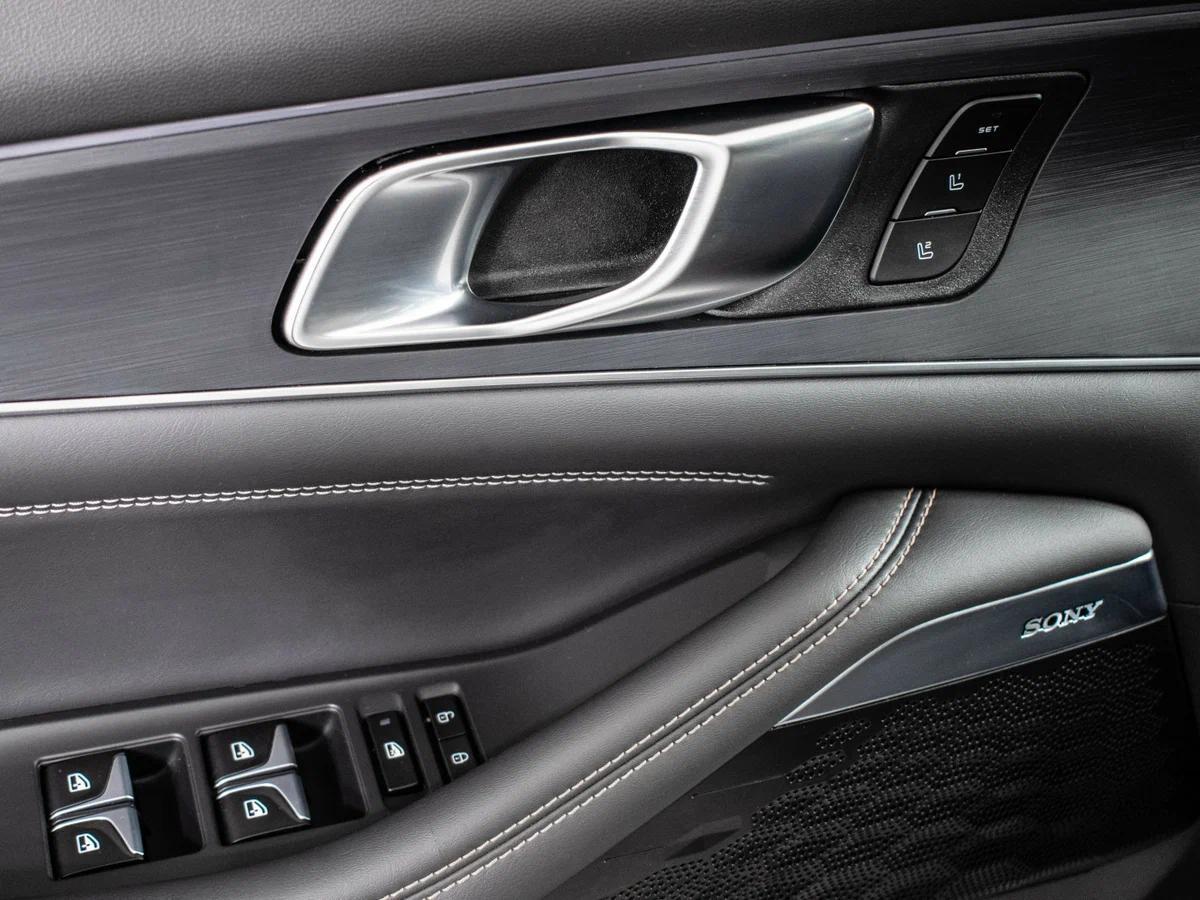 фото автомобиля 12