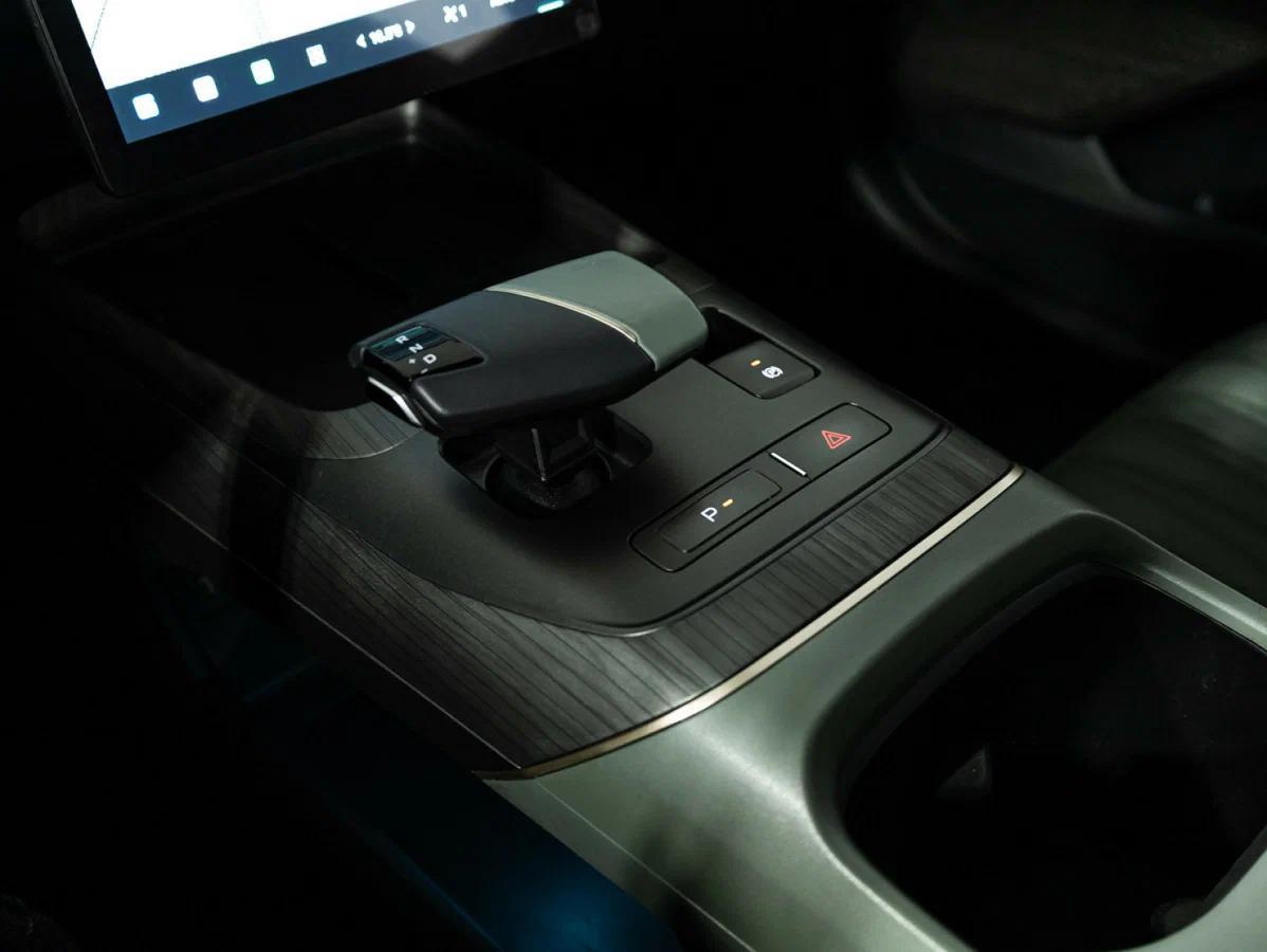 фото автомобиля 12