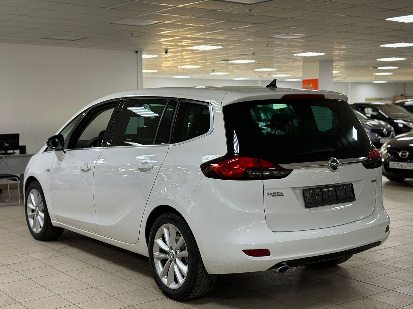 Opel Zafira
