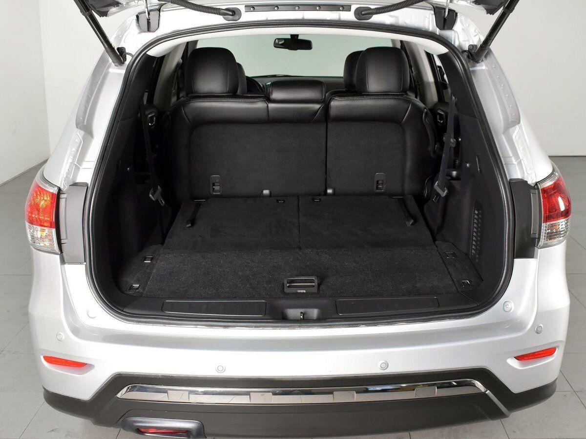 Nissan Pathfinder, 2016