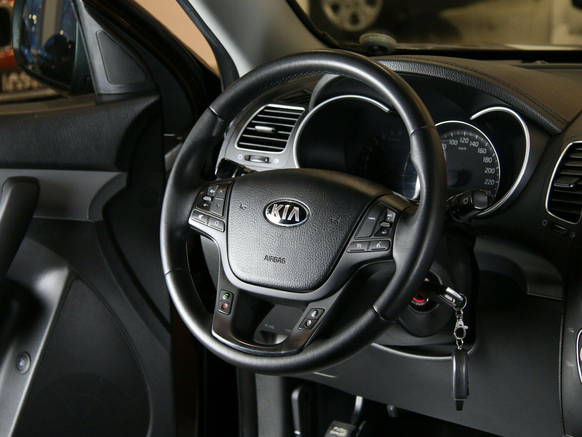 фото автомобиля 10