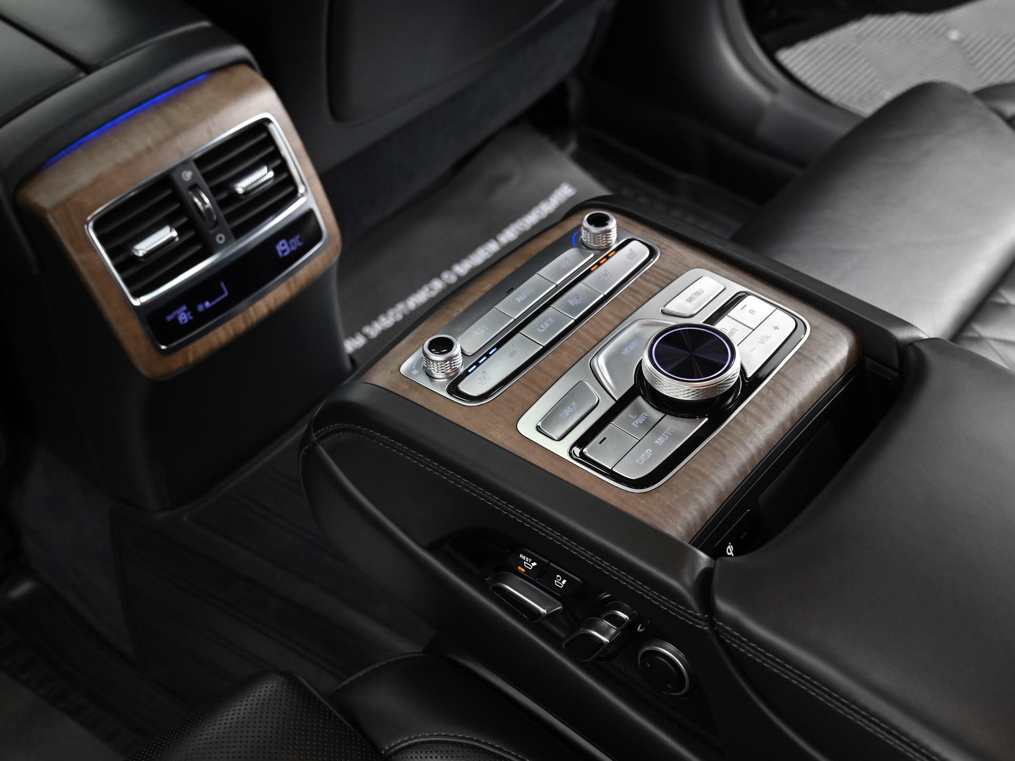 фото автомобиля 19