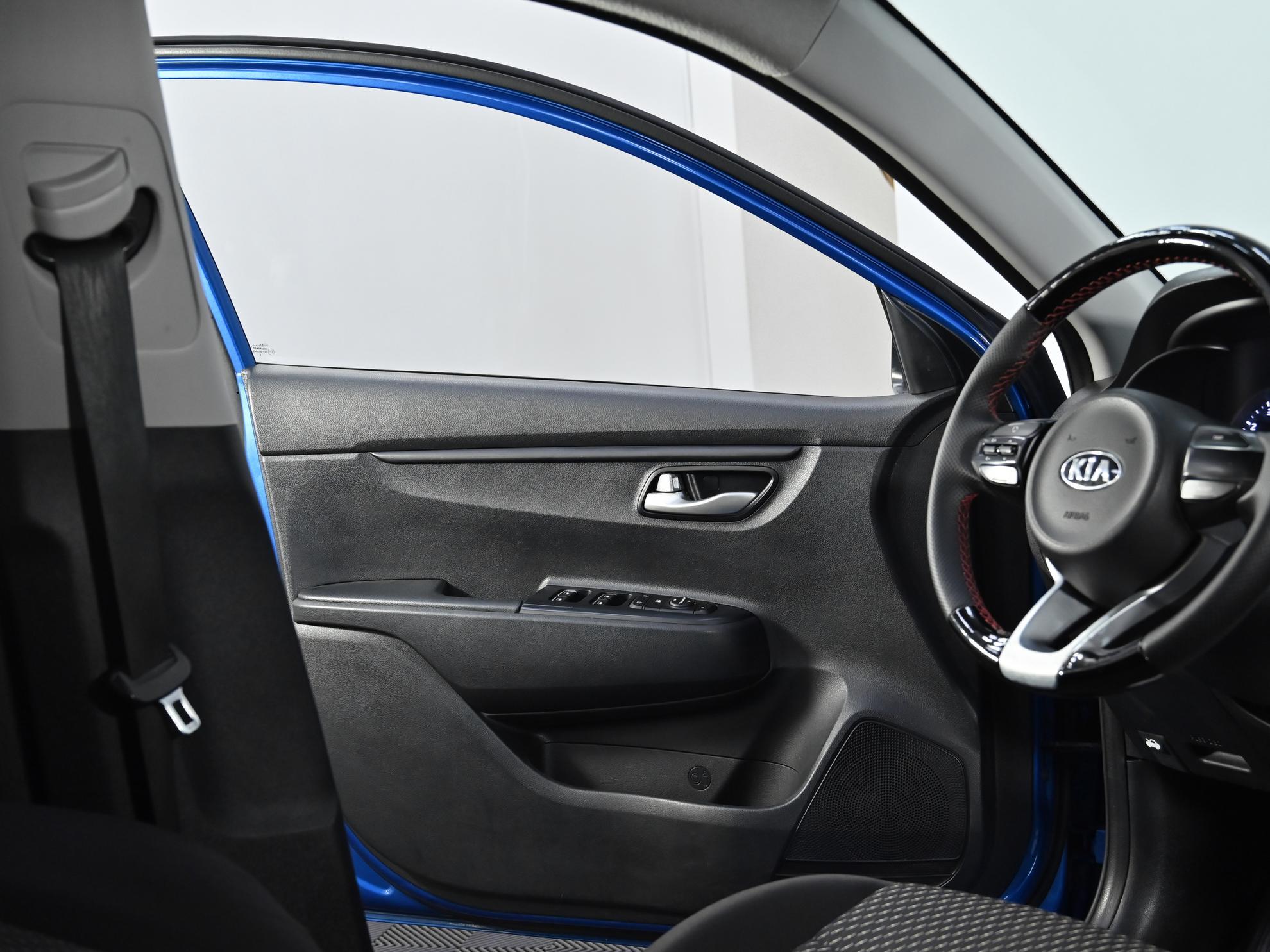 фото автомобиля 12