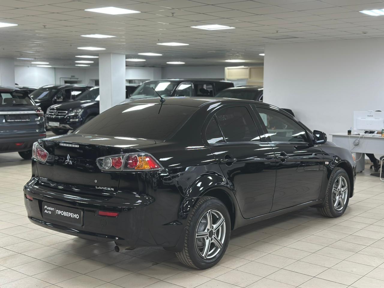 Mitsubishi Lancer