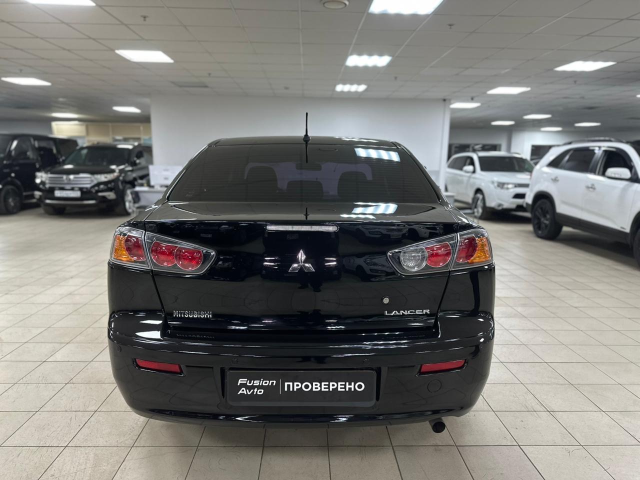 Mitsubishi Lancer
