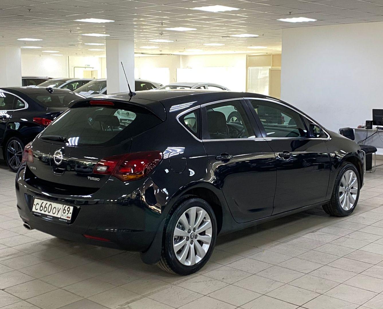 Opel Astra