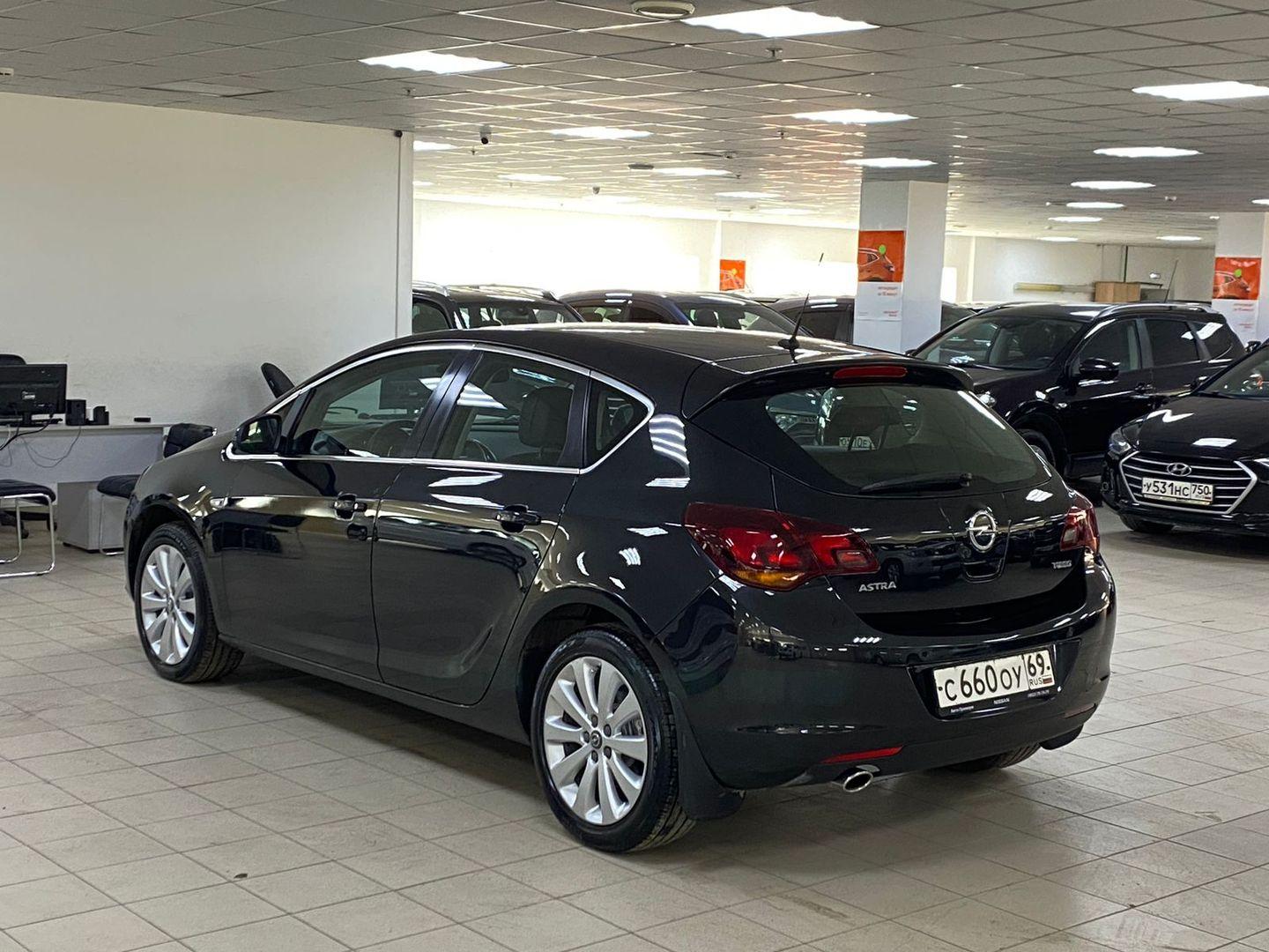 Opel Astra