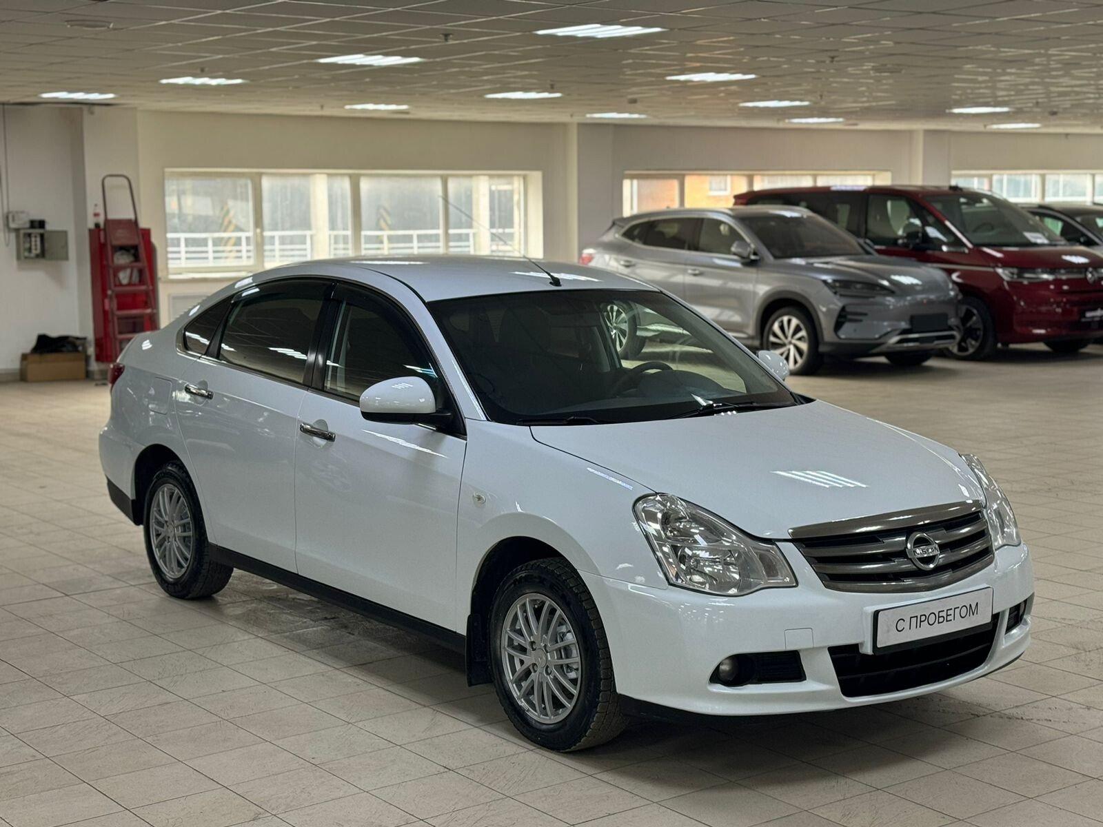 Nissan Almera