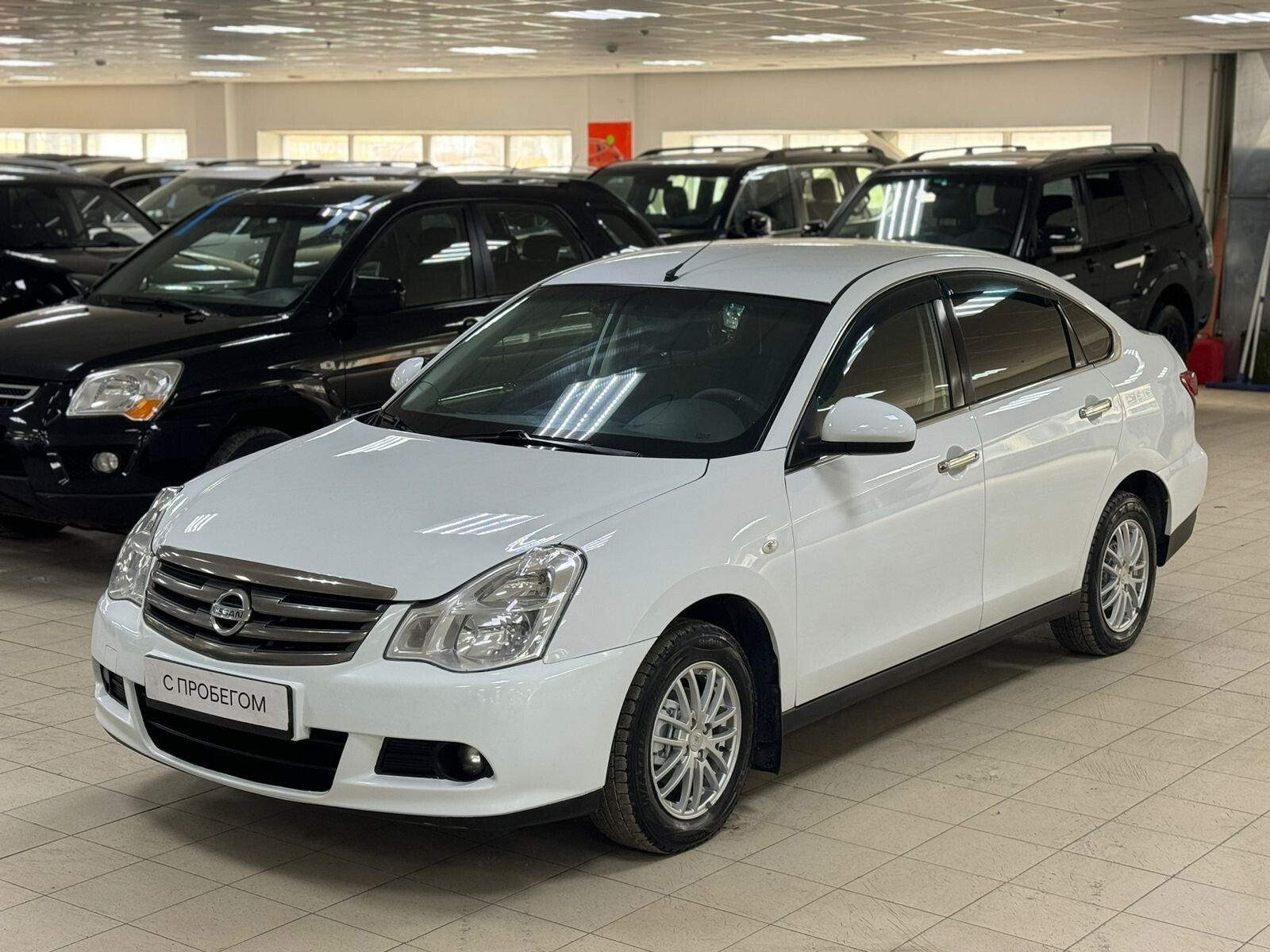 Nissan Almera