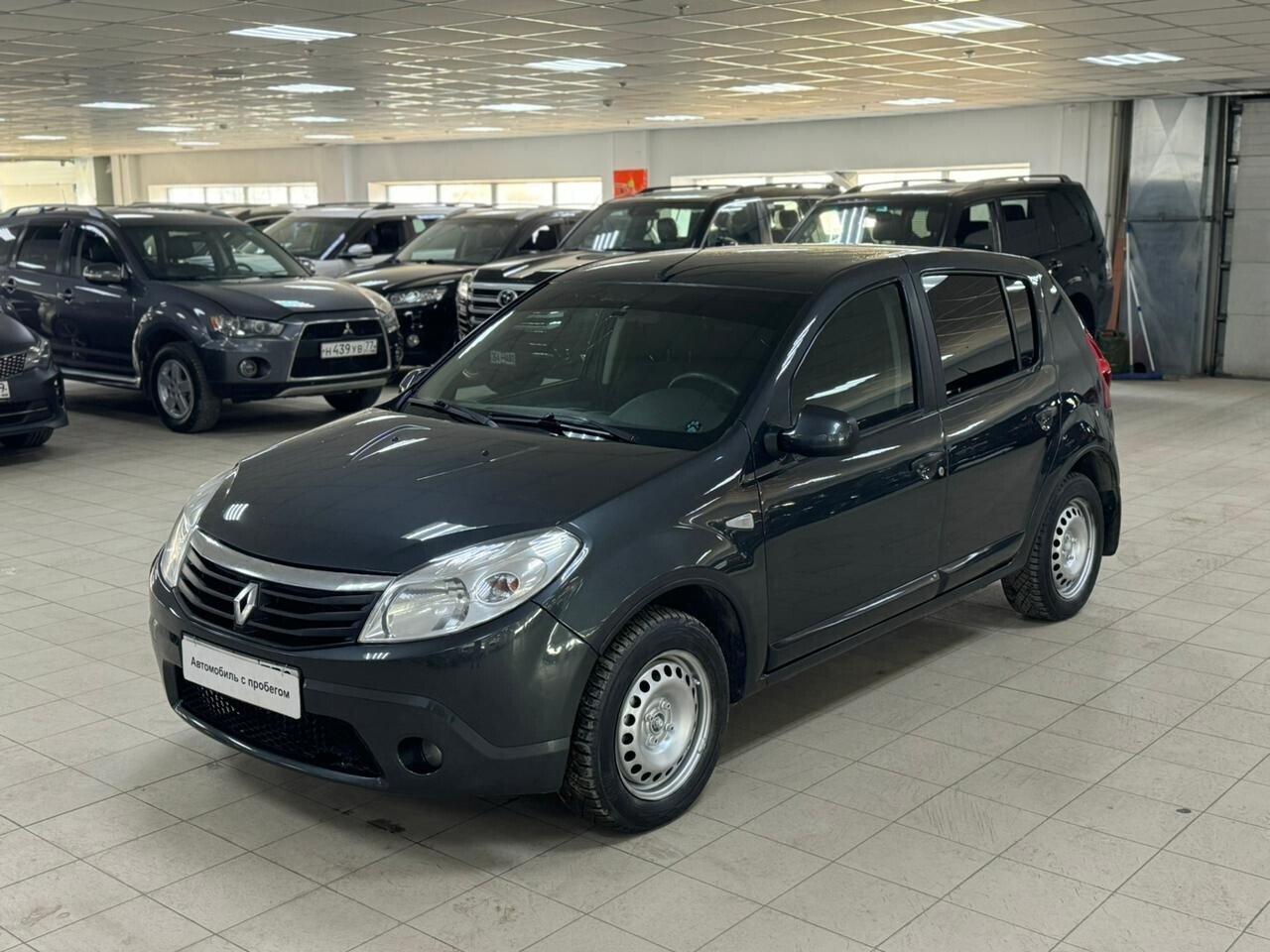 Renault Sandero 2010