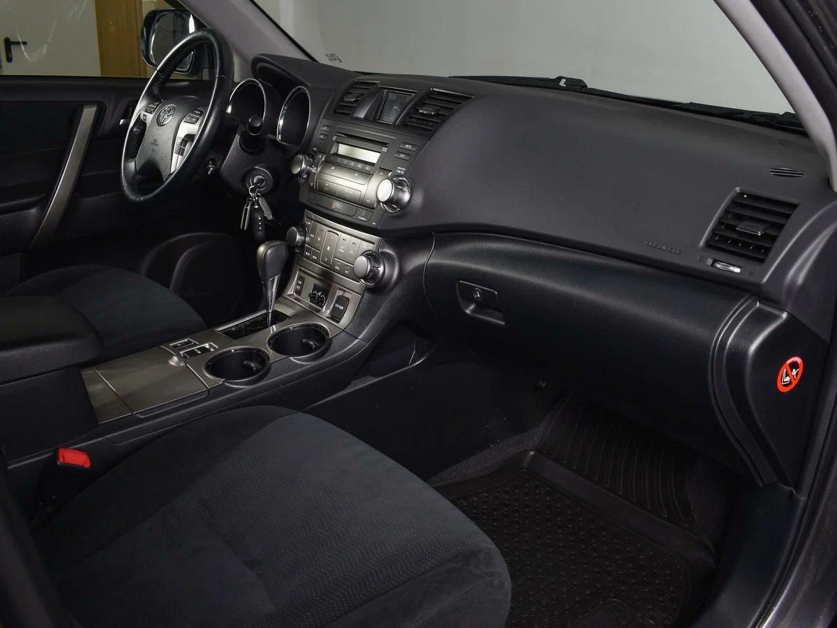 Toyota Highlander, 2013