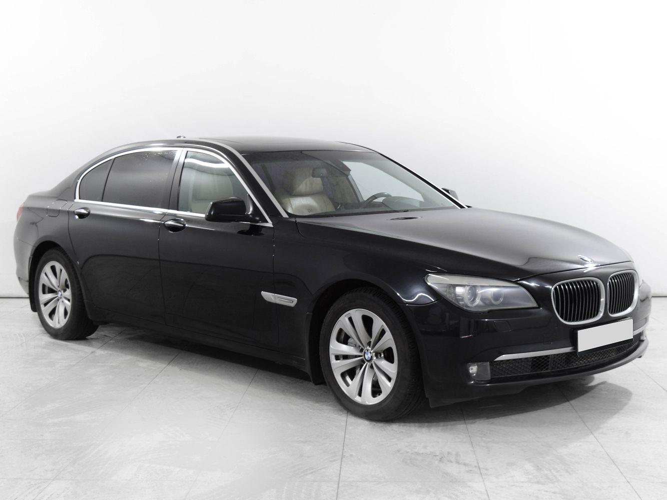 BMW 7 серии 2010