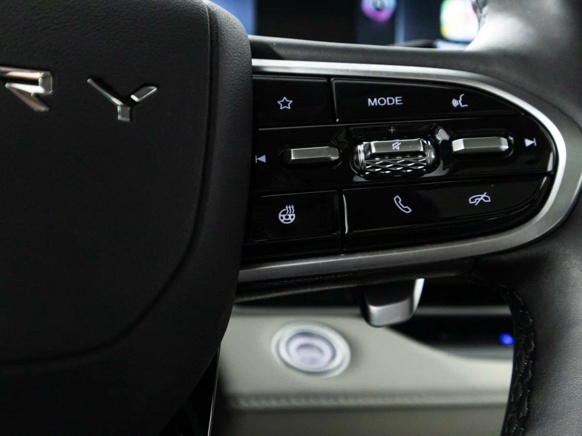 фото автомобиля 13