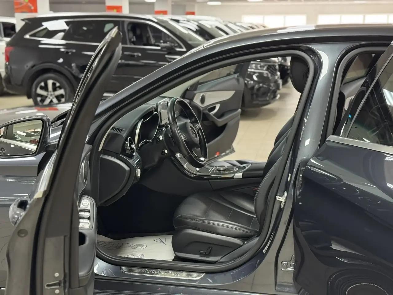 Mercedes-Benz C-Класс