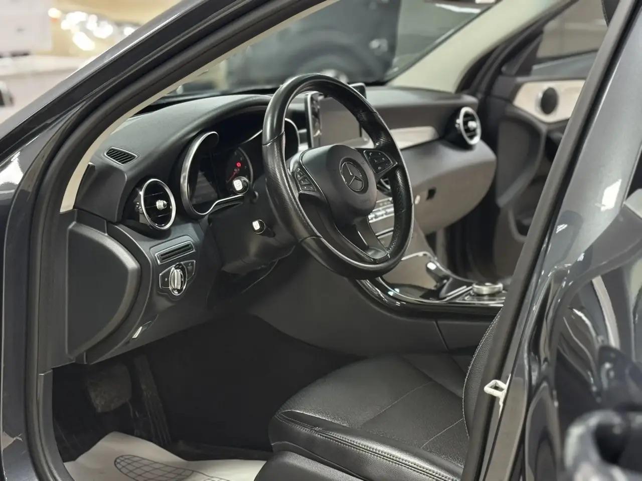 Mercedes-Benz C-Класс