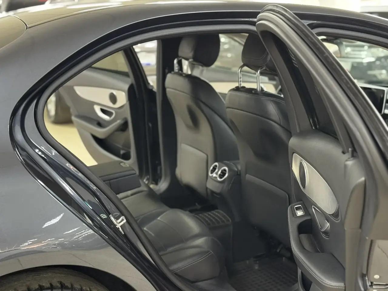 Mercedes-Benz C-Класс