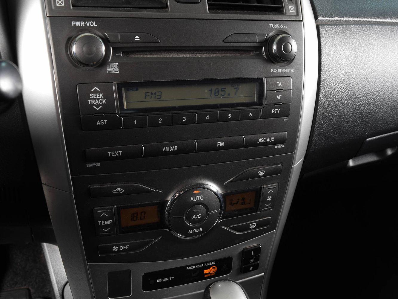 Toyota Corolla, 2013