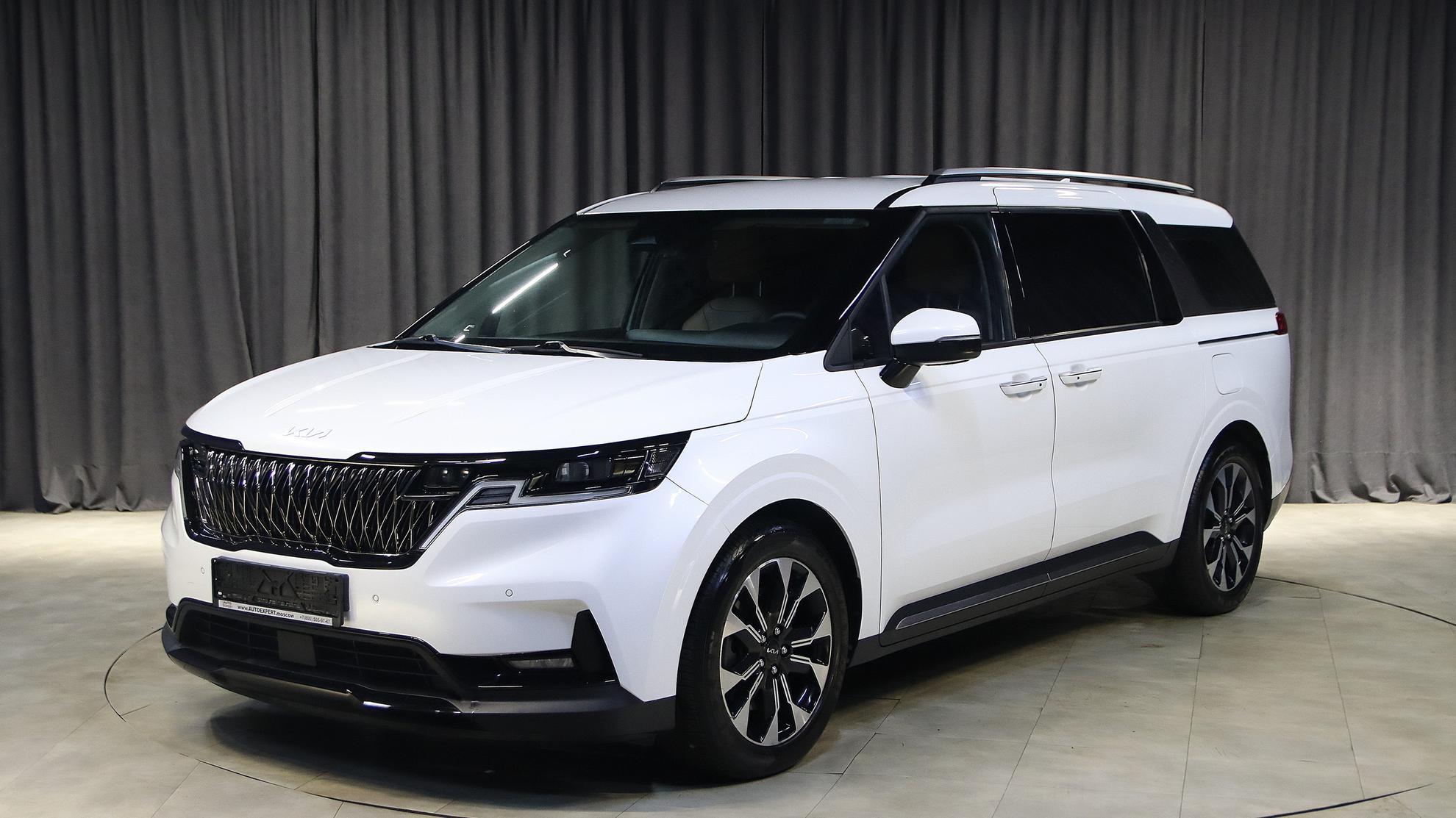 Kia Carnival, фото 1