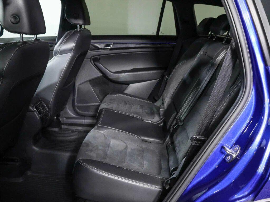 фото автомобиля 12