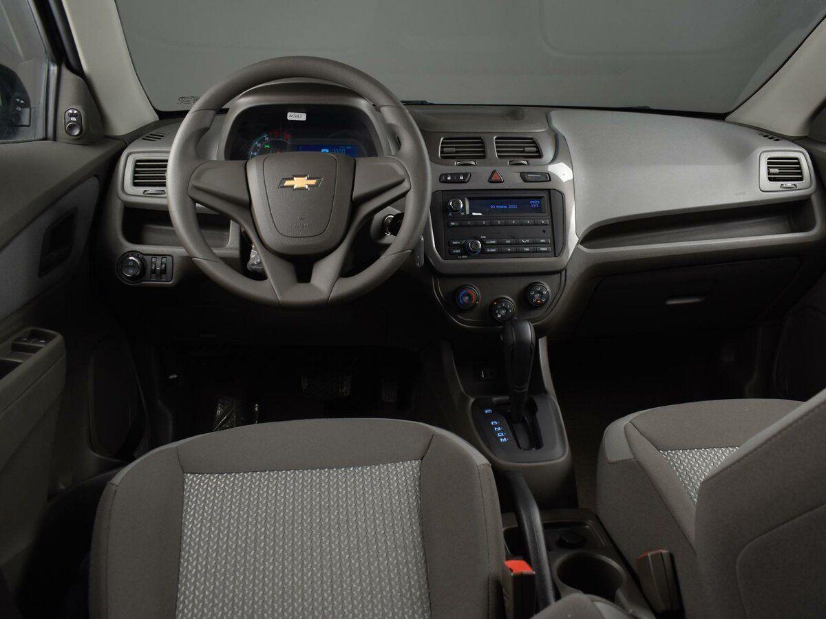 Chevrolet Cobalt, 2022
