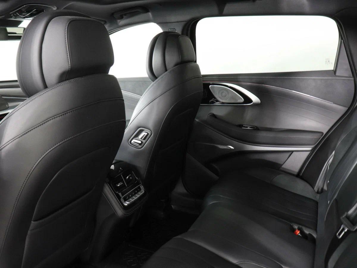 фото автомобиля 11