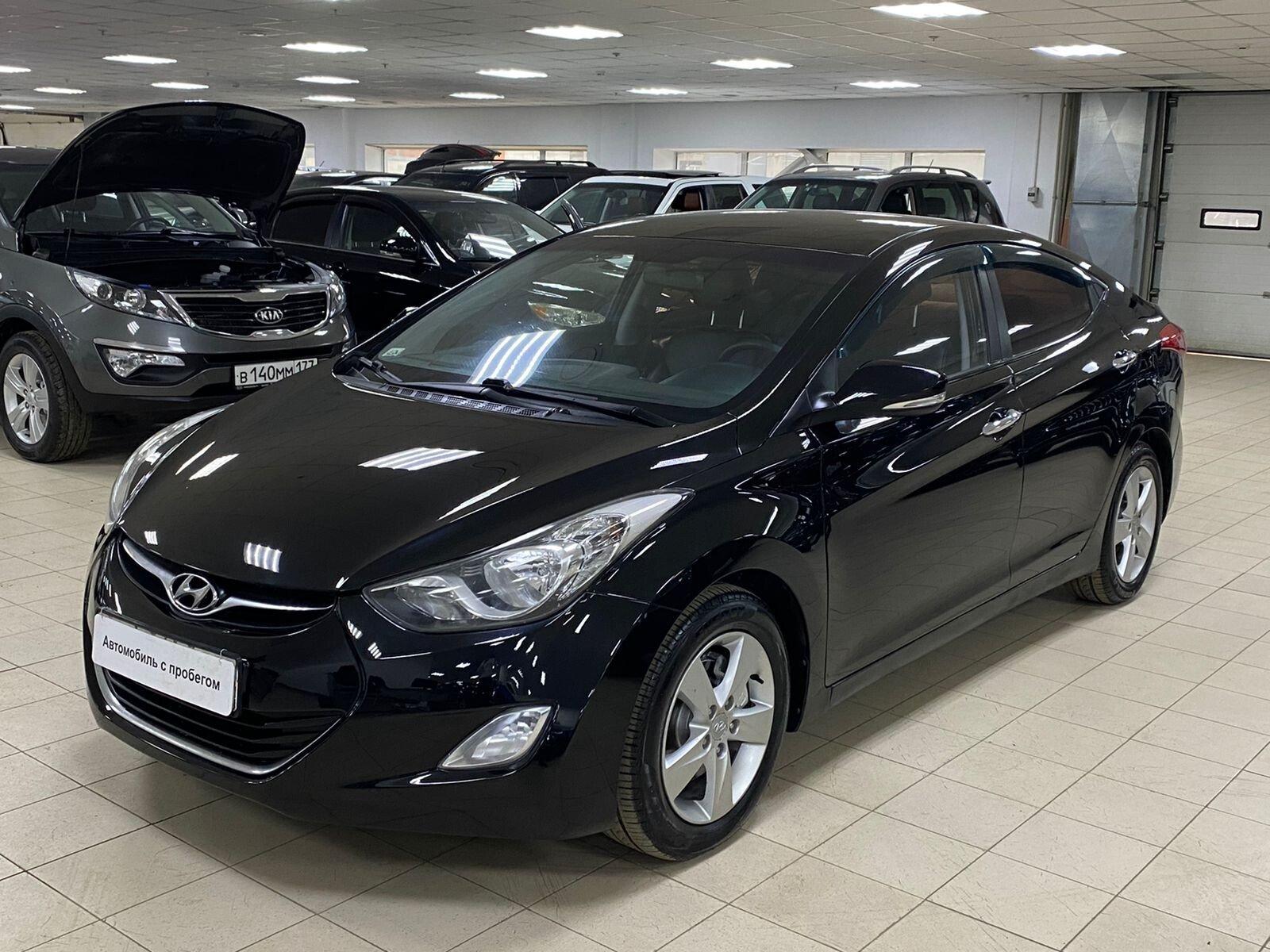 Hyundai Avante 2011