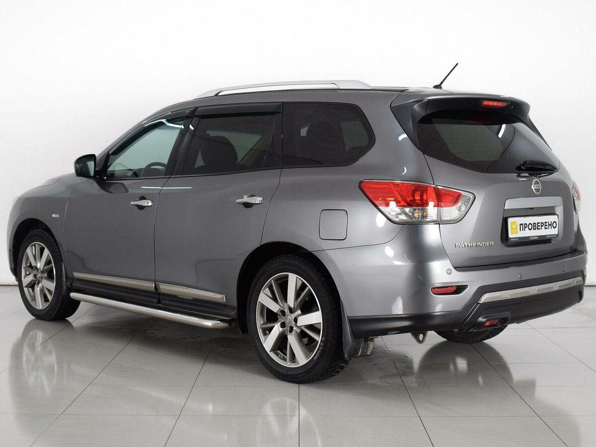 Nissan Pathfinder, 2015