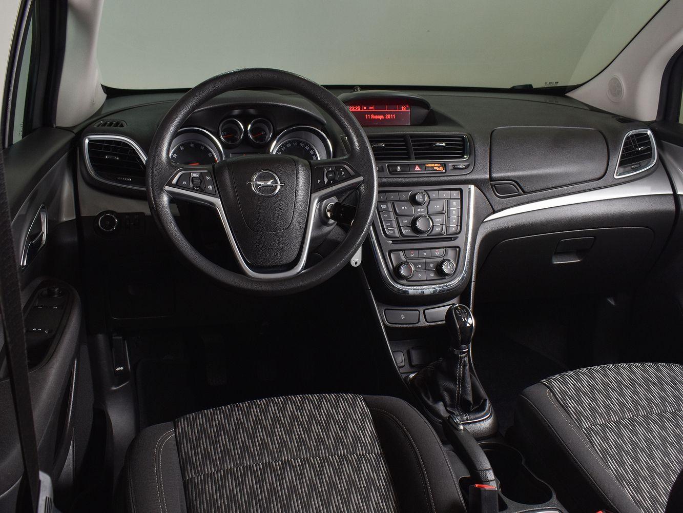 Opel Mokka, 2015