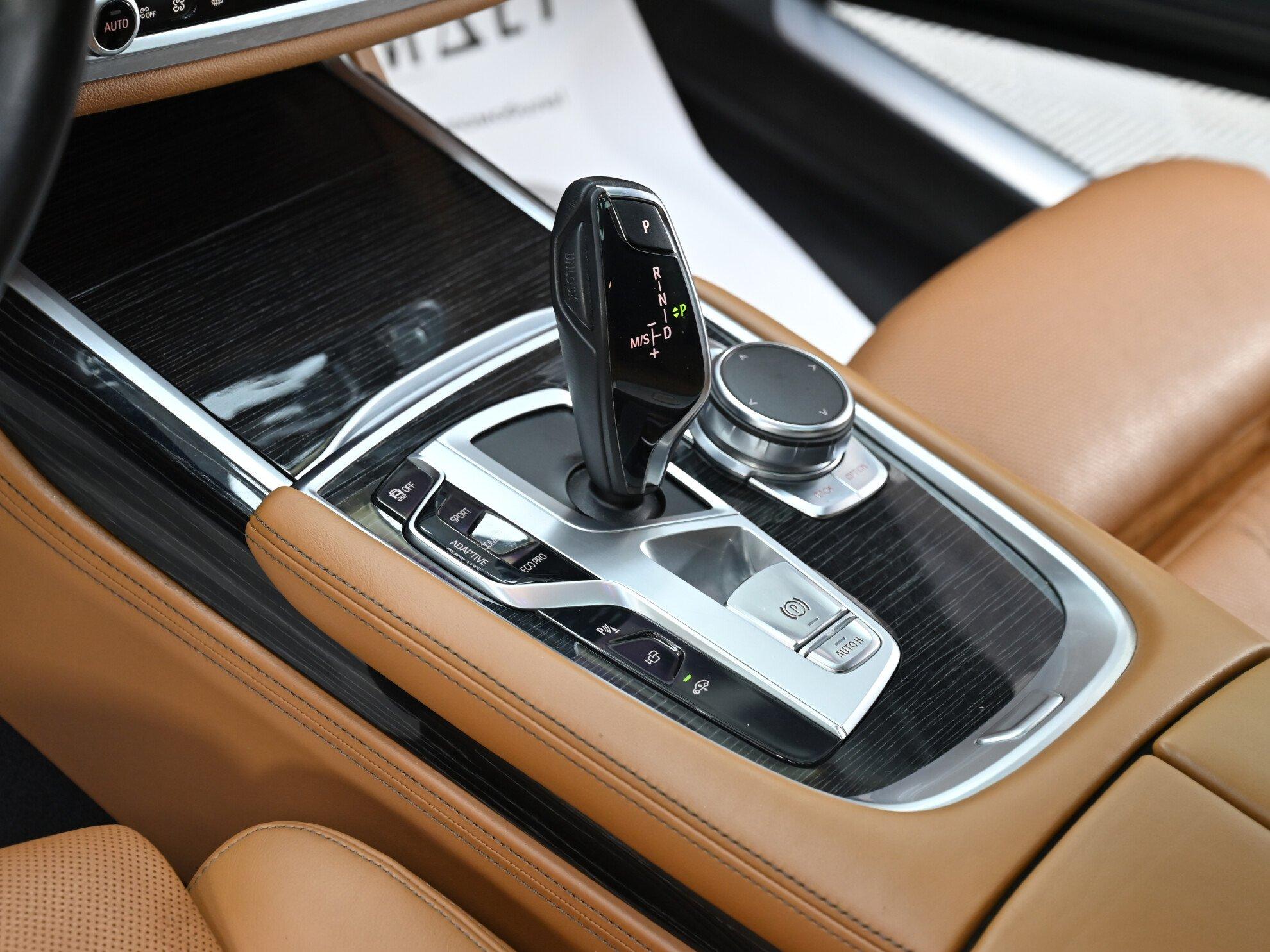 фото автомобиля 25