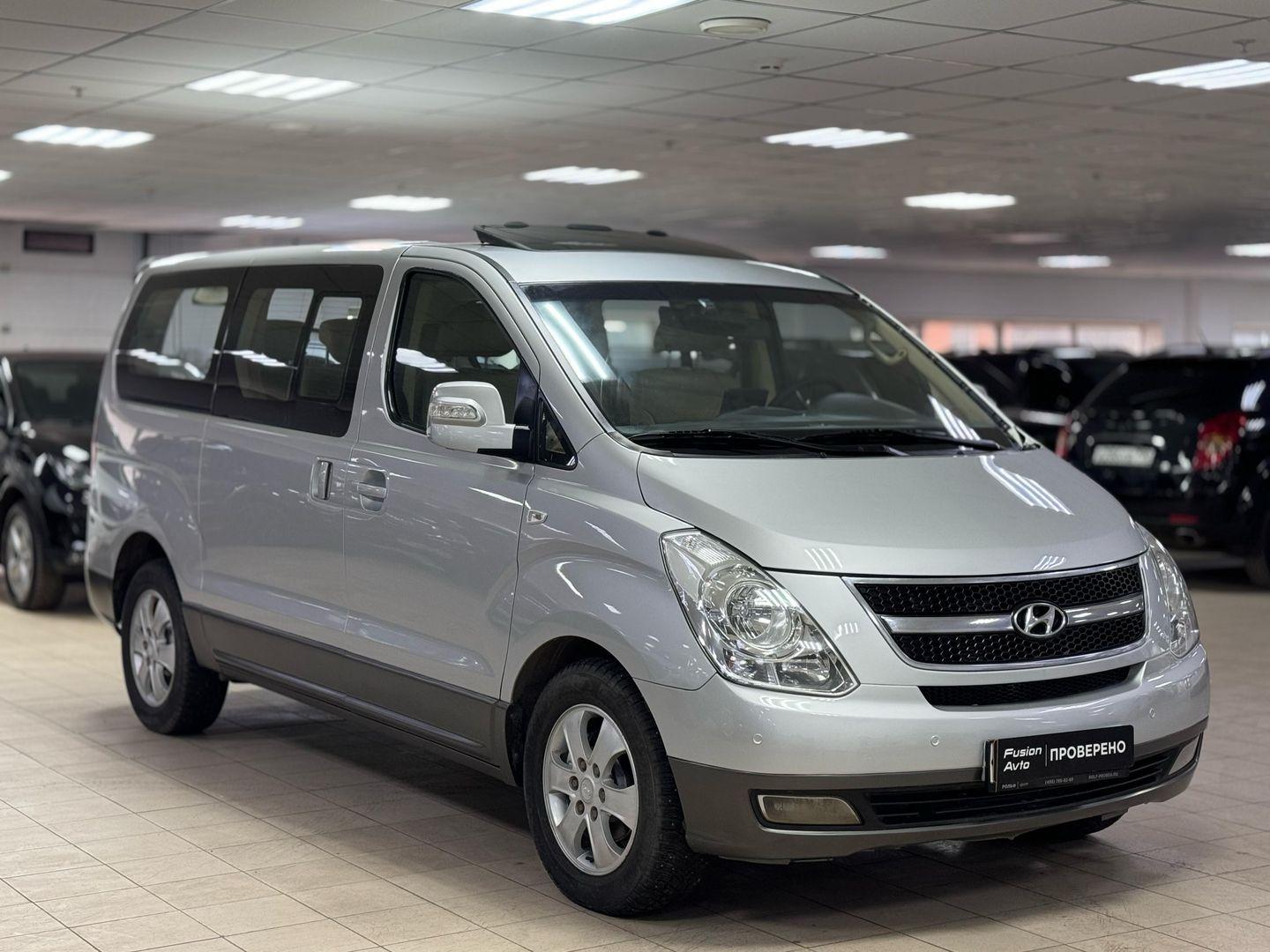 Hyundai Grand Starex