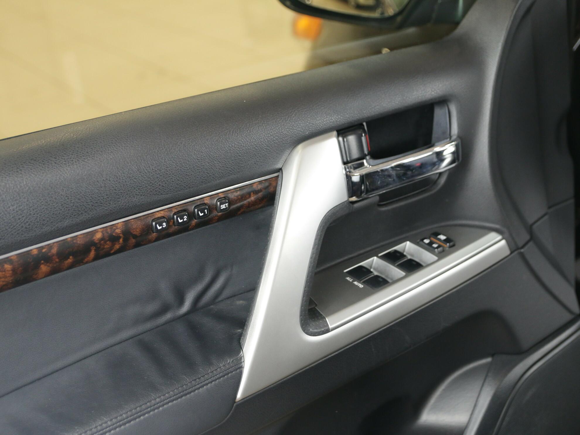 фото автомобиля 15