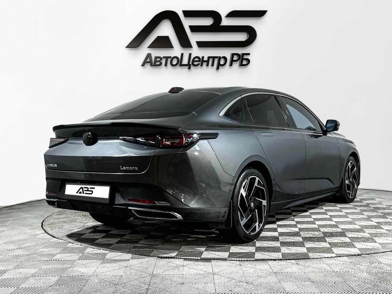 фото автомобиля 1
