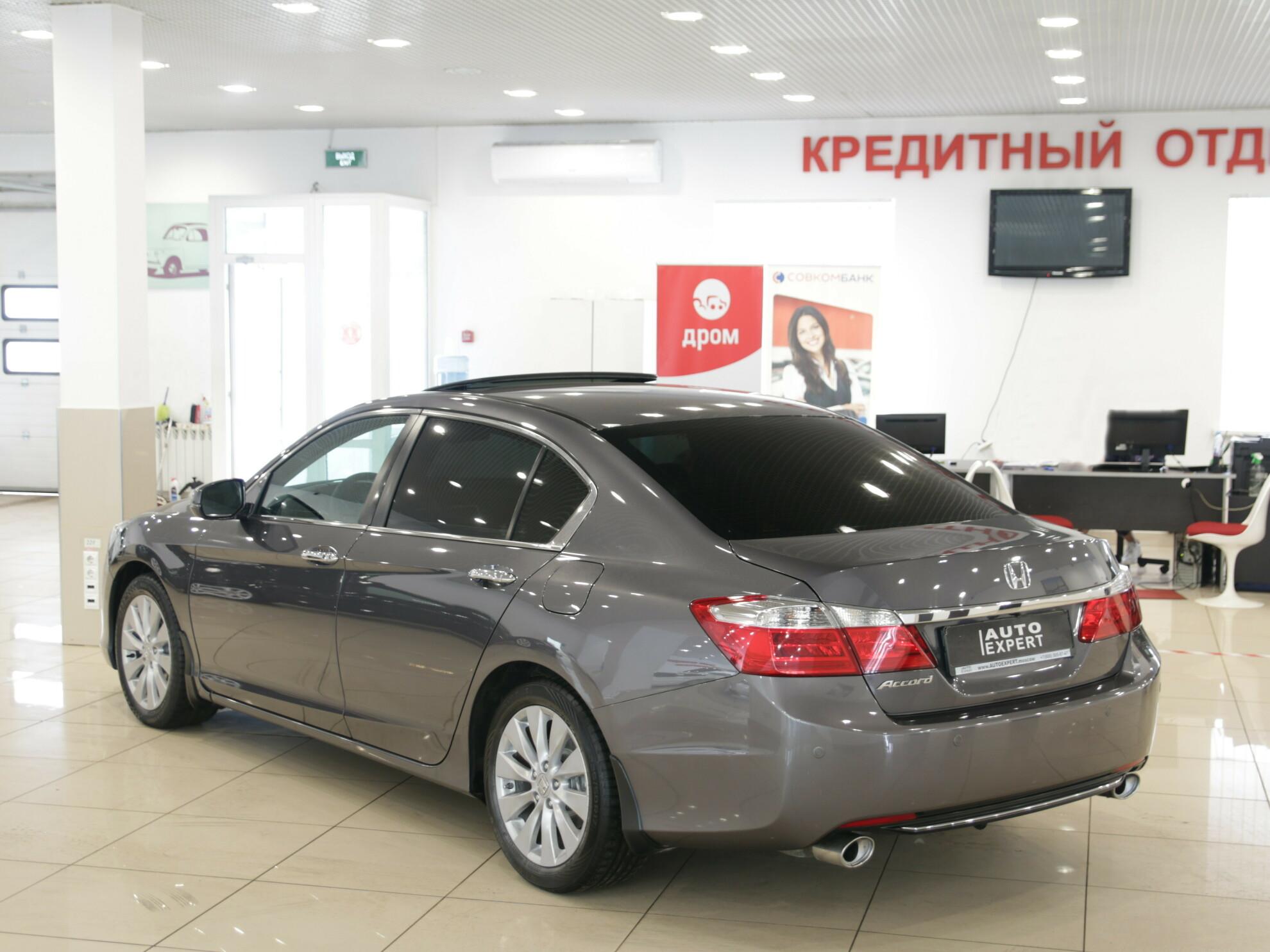 фото автомобиля 3
