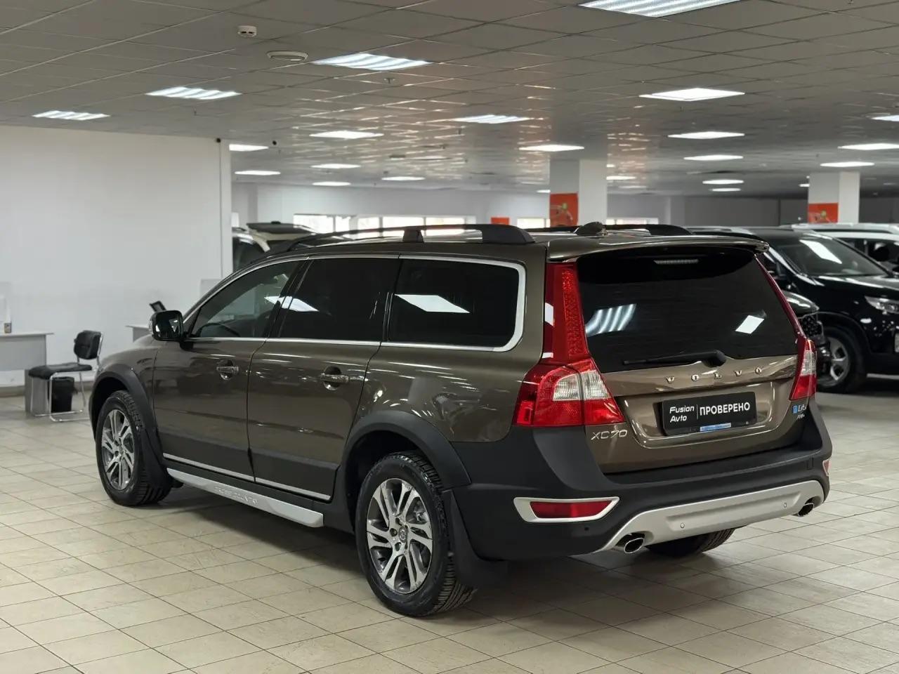 Volvo XC70