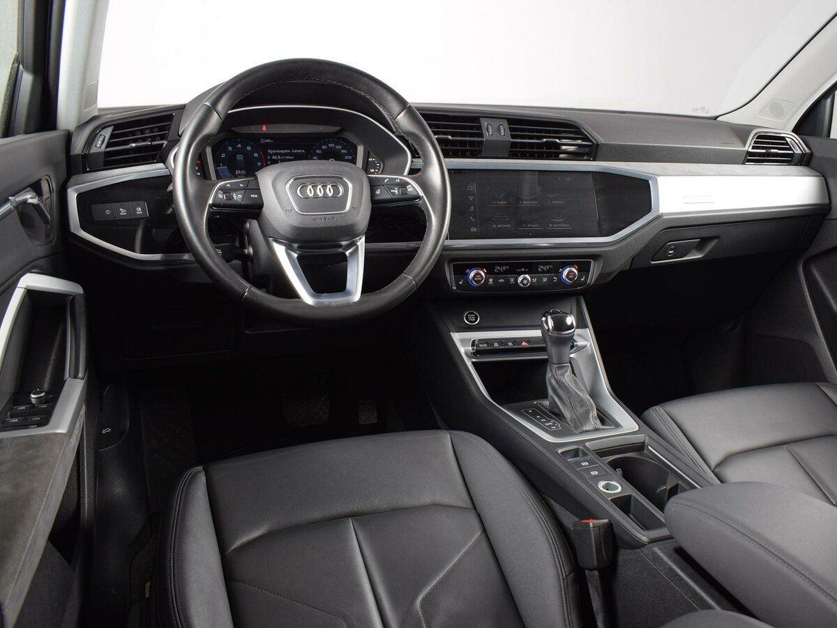 Audi Q3, 2021