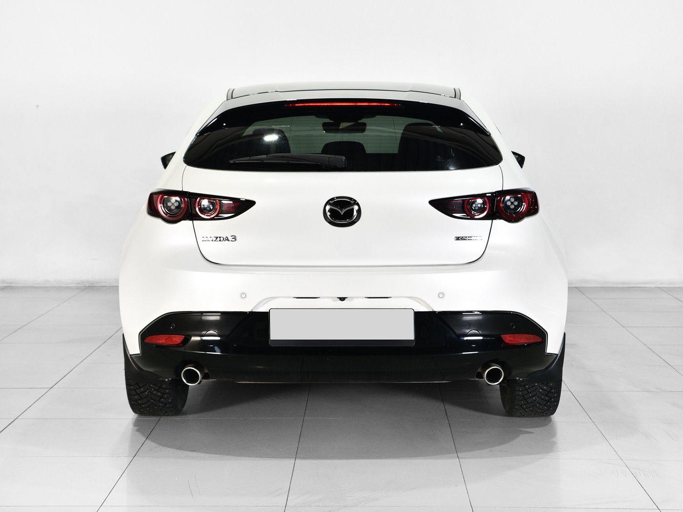 Mazda 3, 2022