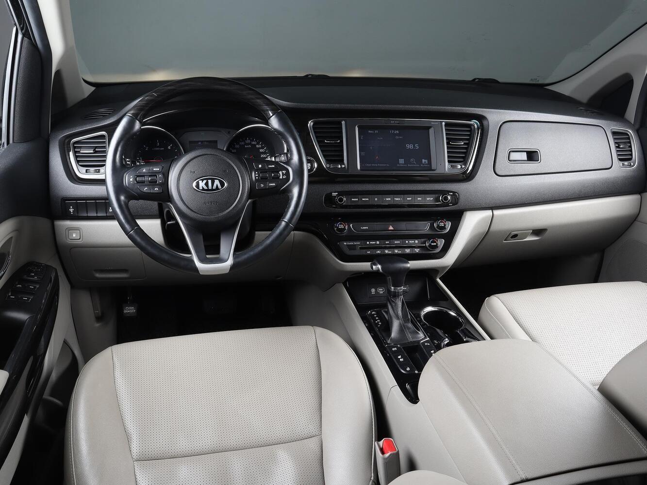 Kia Carnival, 2017