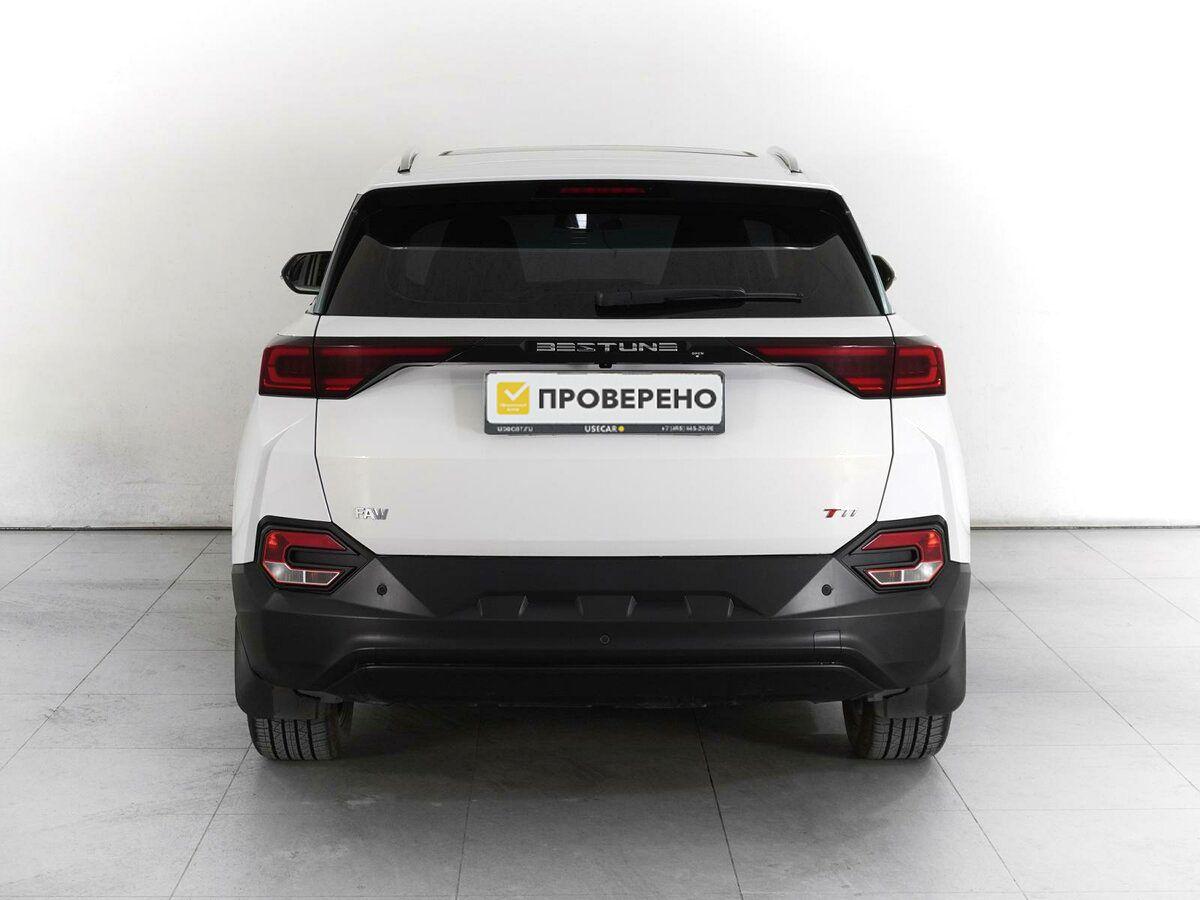 FAW Bestune T77, 2022