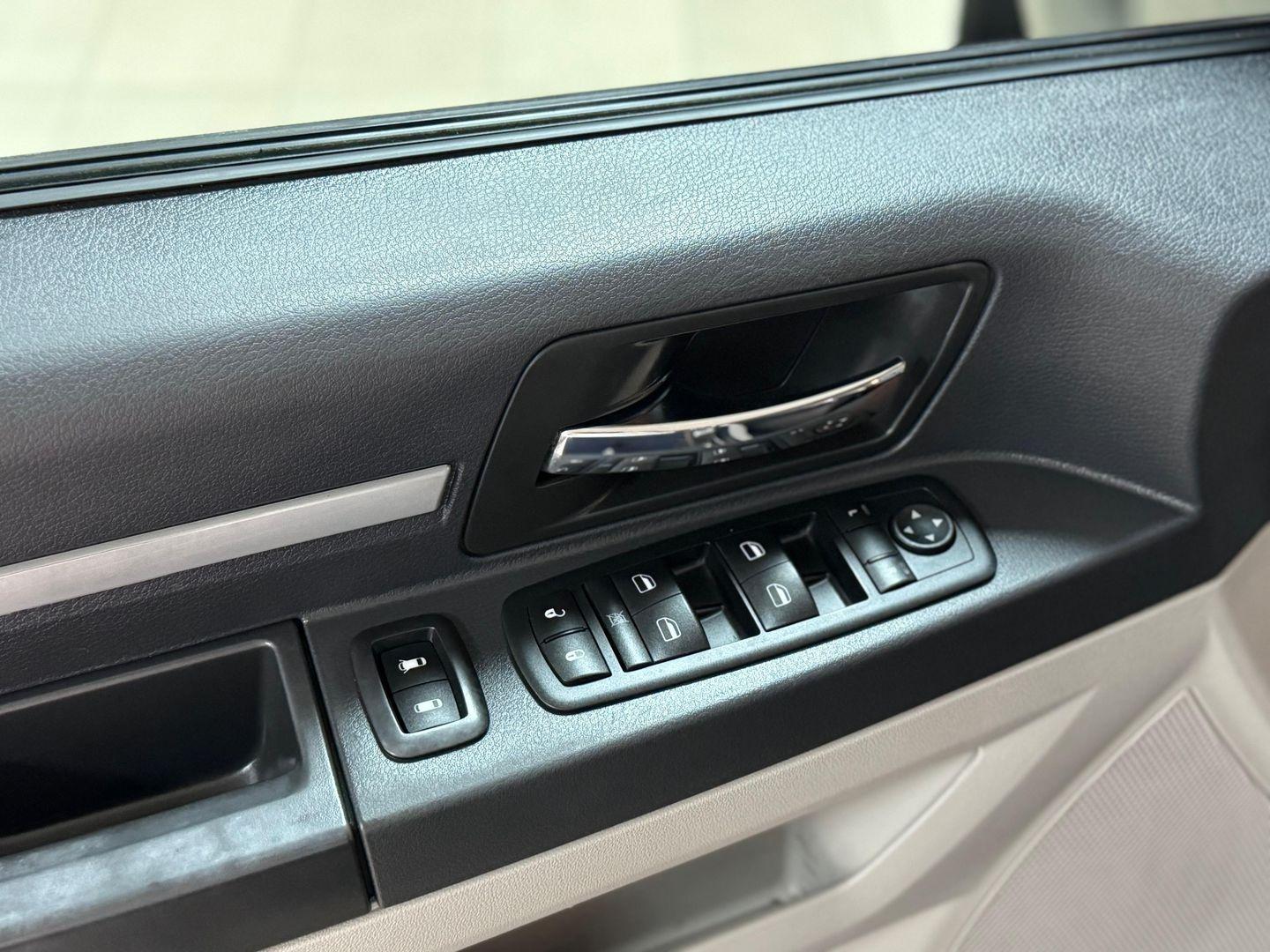 Dodge Caravan