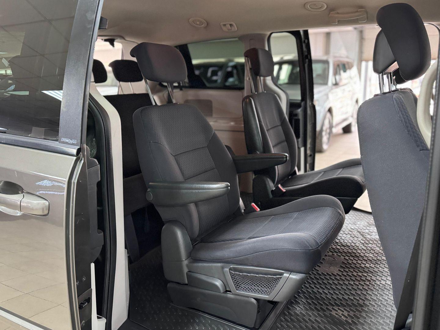 Dodge Caravan