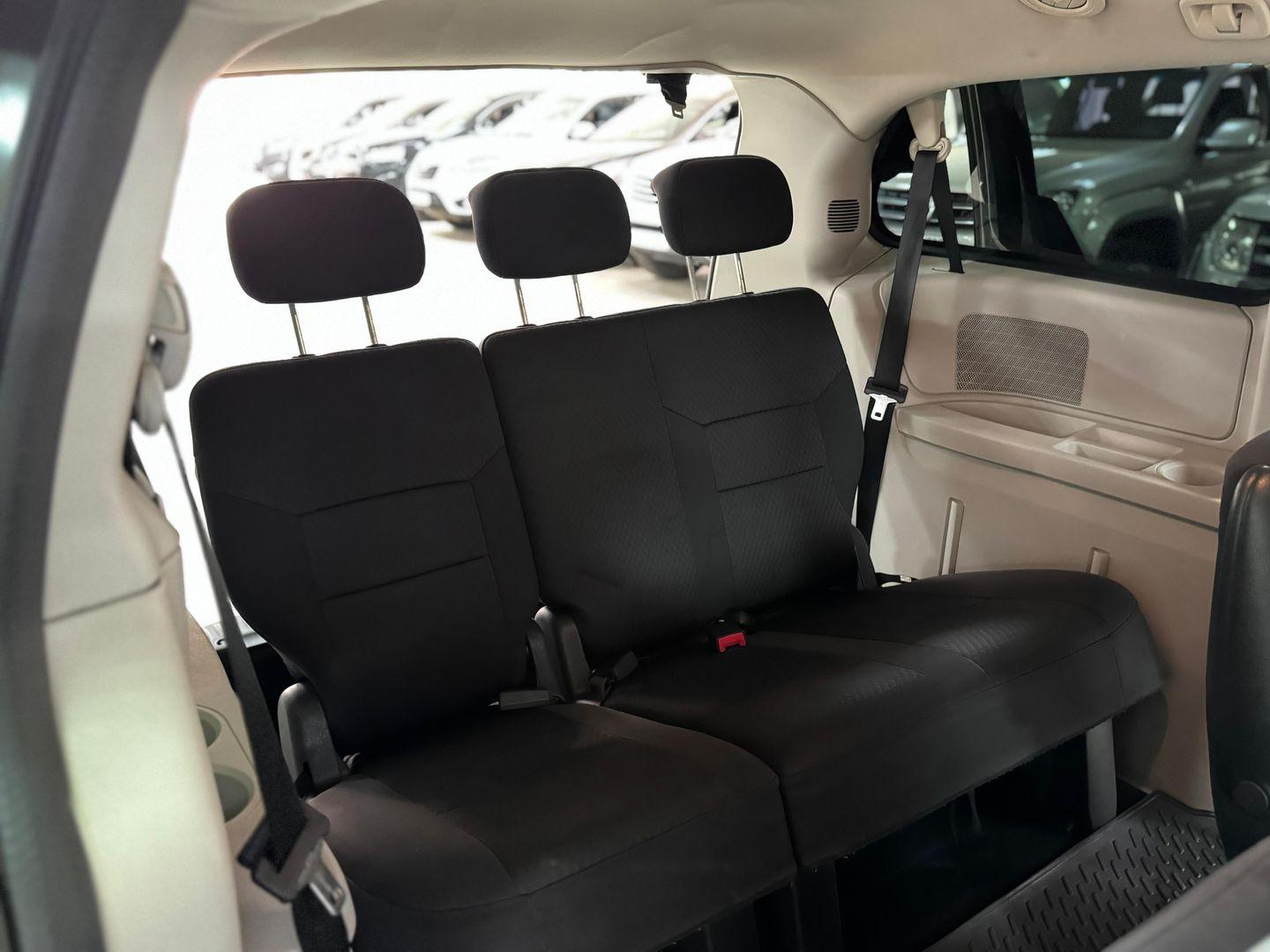 Dodge Caravan