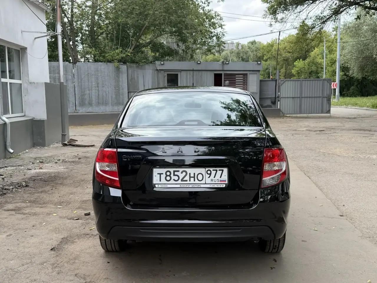 фото автомобиля 3