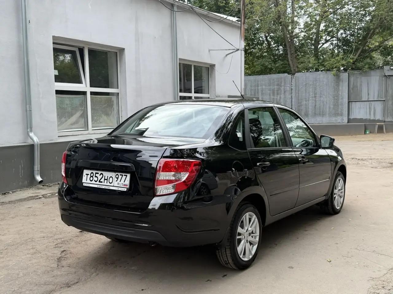 фото автомобиля 1